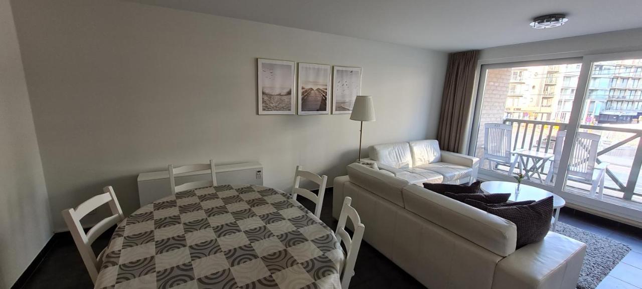 Apartament Plaza Magdalena Koksijde Zewnętrze zdjęcie